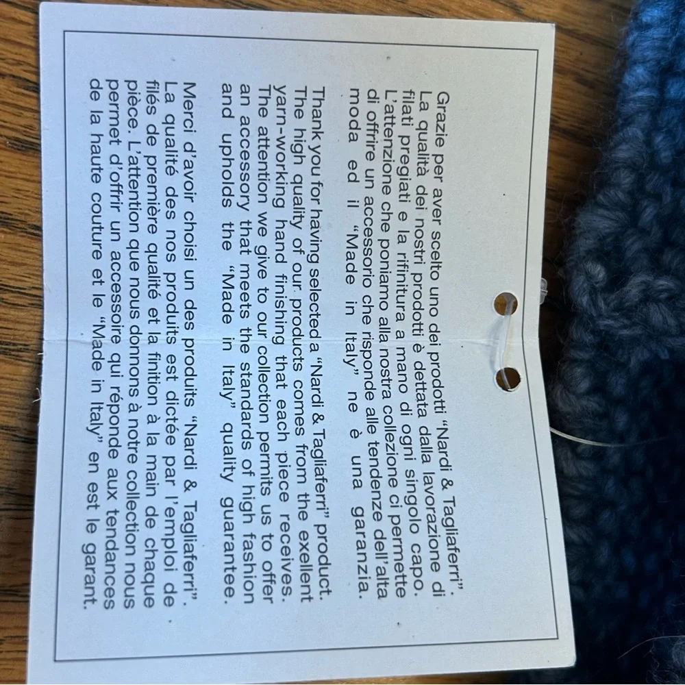 Nardi & Tagliaferri NWT Grey Heart Winter Hat Pom Pom Made in Italy Beanie - Picture 3 of 7